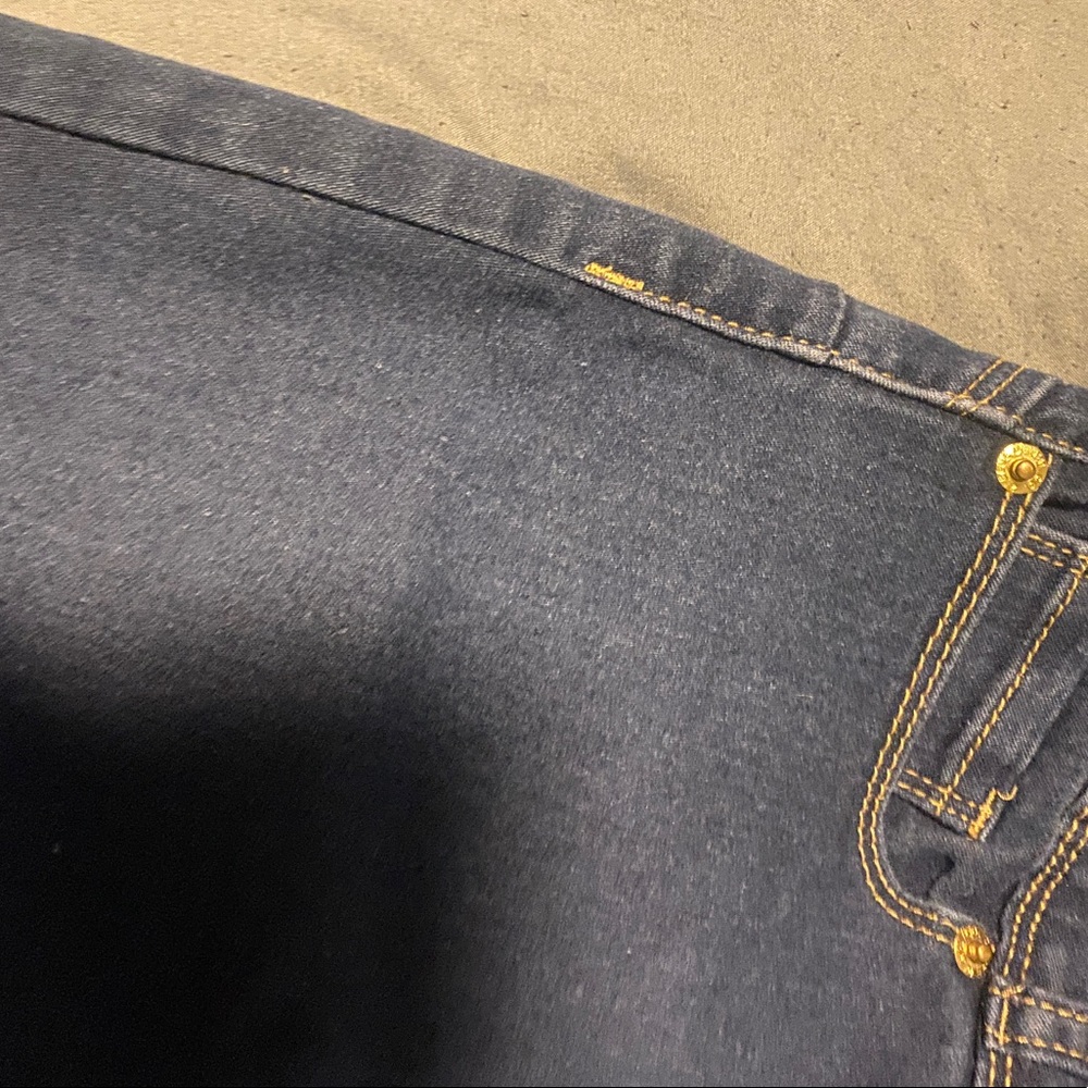 Jeans - Picture 6 of 6